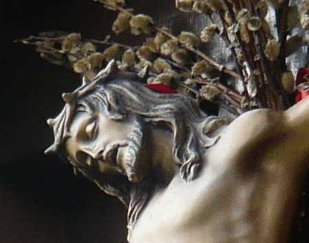 geschmückter Christus bei Freising